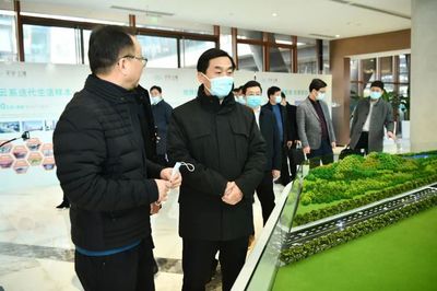 創(chuàng)新推動全區(qū)高新技術(shù)產(chǎn)業(yè)發(fā)展再上新臺階